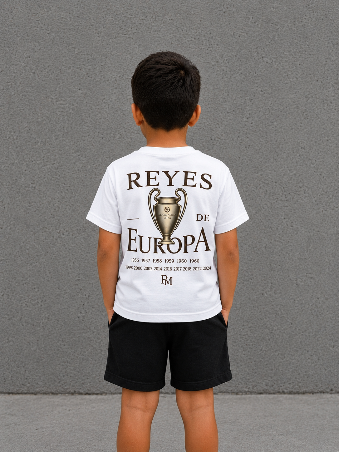 Camiseta "Reyes de Europa"  NIÑO/A
