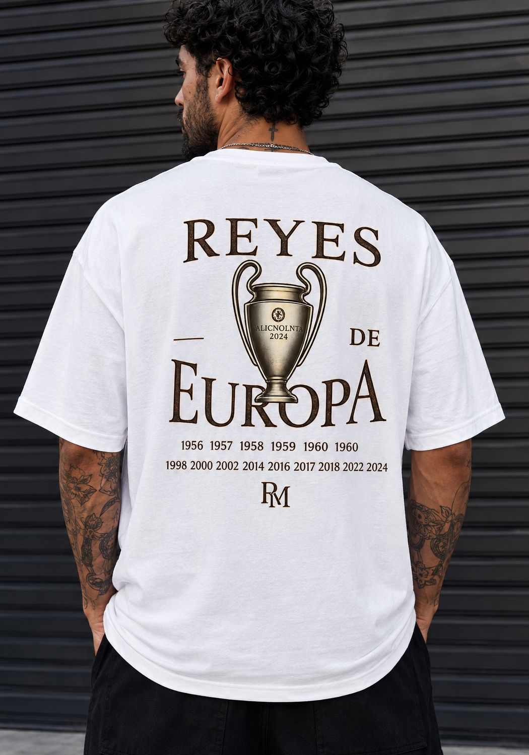 Camiseta Madrid oversize retro FutCasual estilo fútbol streetwear